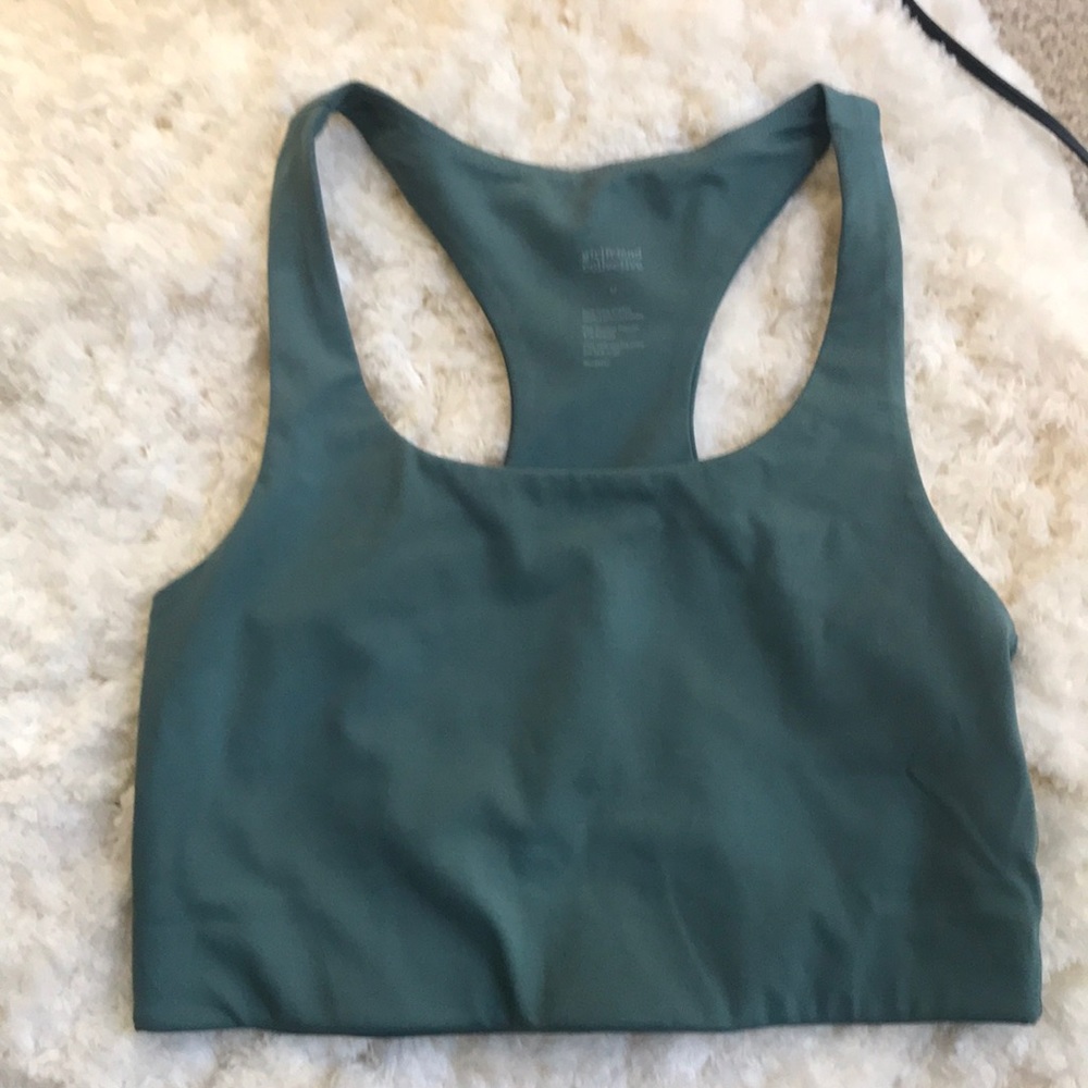 Girlfriend Collective Paloma Bra in Moss Green